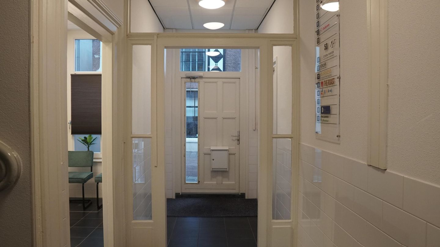 View photo 4 of Koemarkt 53