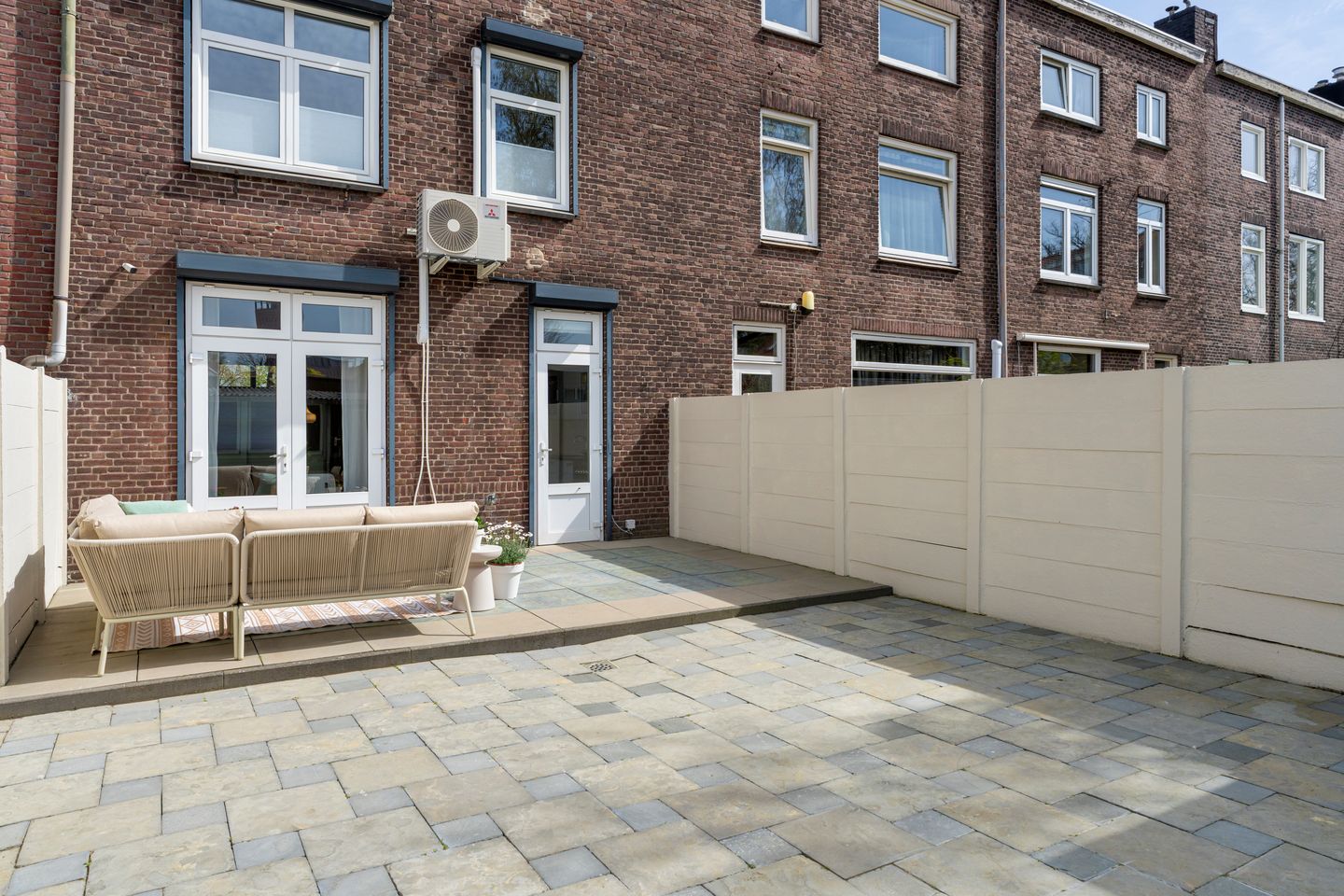 Foto 35 van Ringbaan-Oost 397