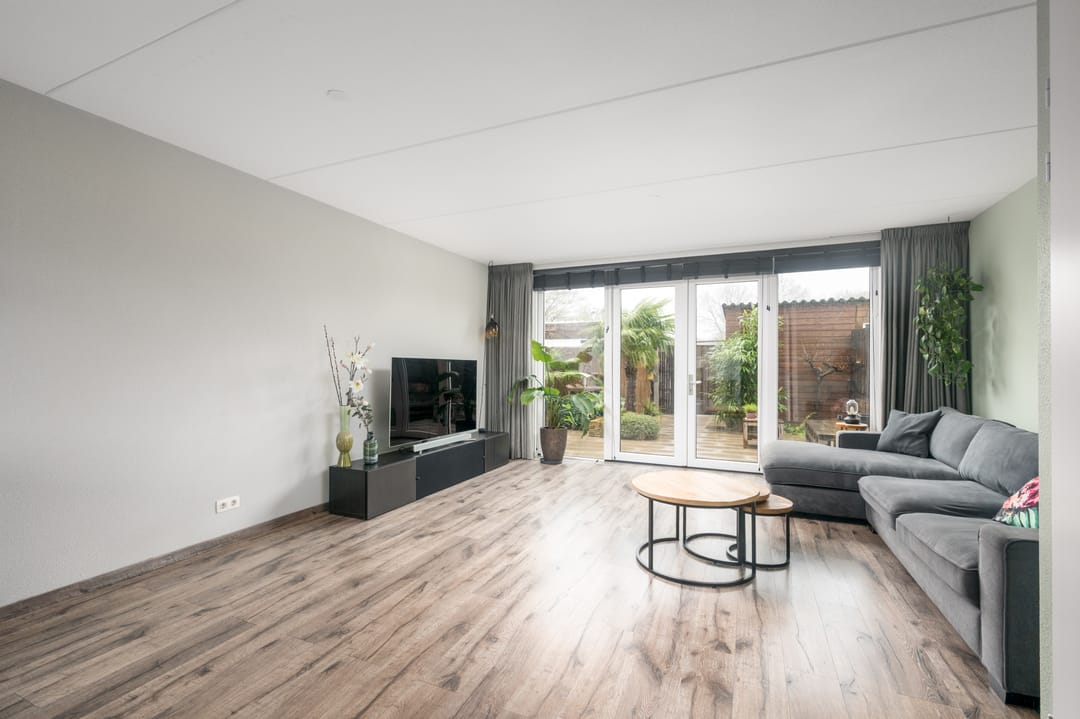 Luxury Finished Semi-Detached Home with 3 Bedrooms in Almere Haven — 13