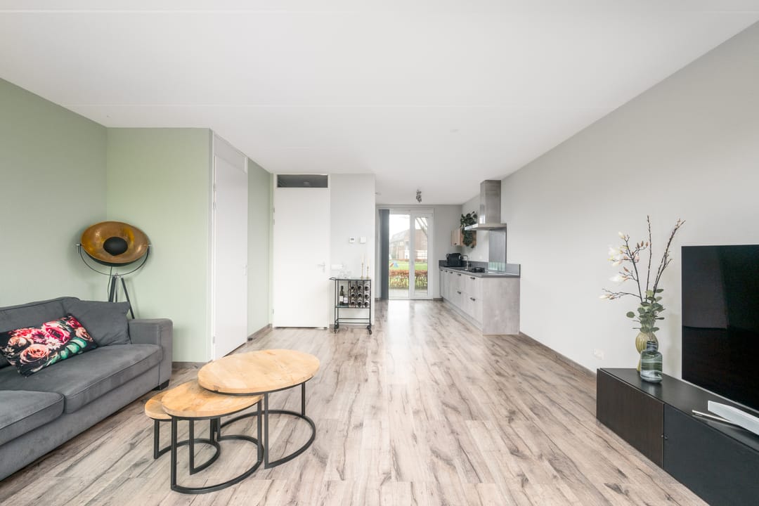 Luxury Finished Semi-Detached Home with 3 Bedrooms in Almere Haven — 17