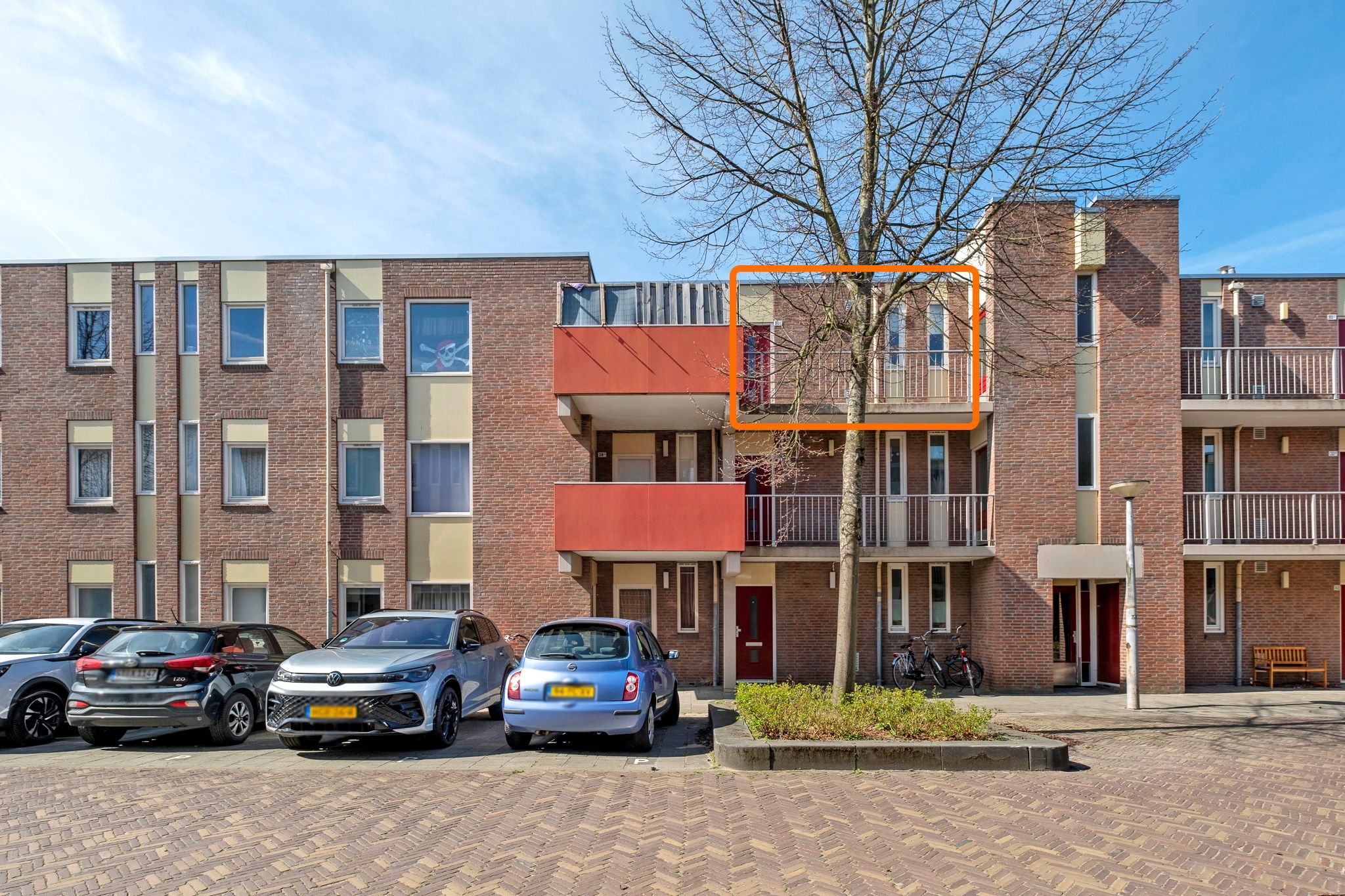 Foto 33 van Bedumerstraat 30-B