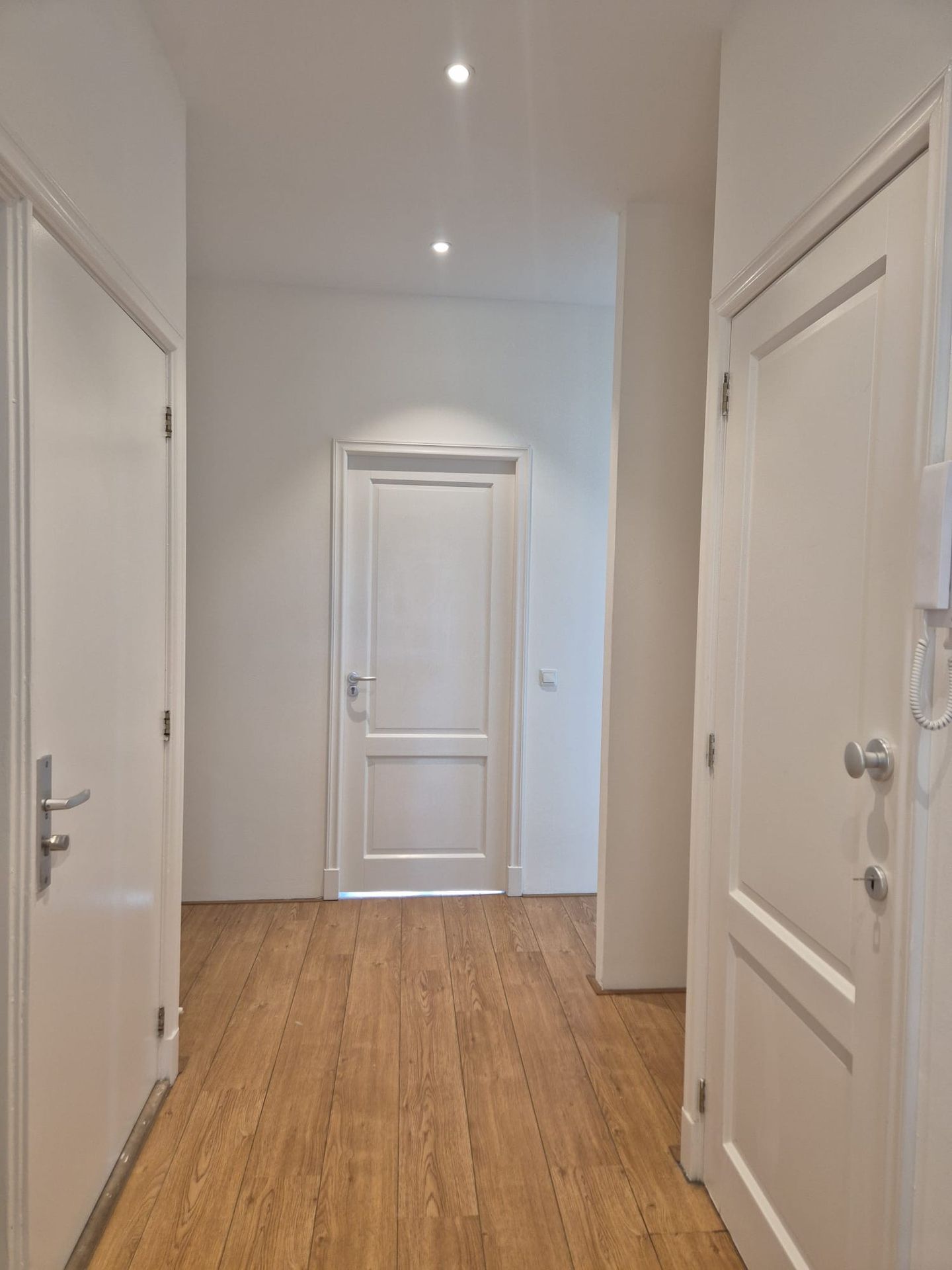 Foto 10 van Middenweg 33-1