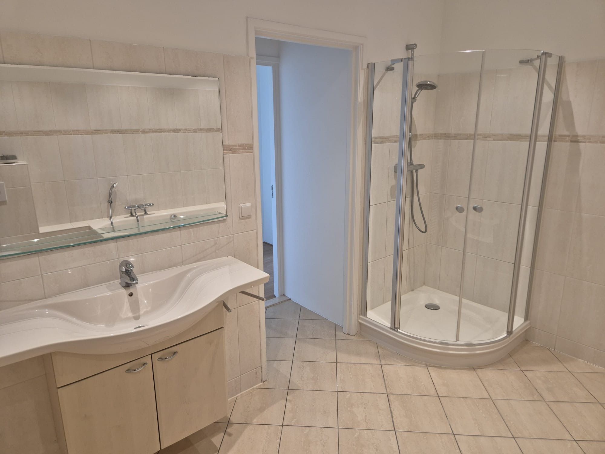 Foto 12 van Middenweg 33-1