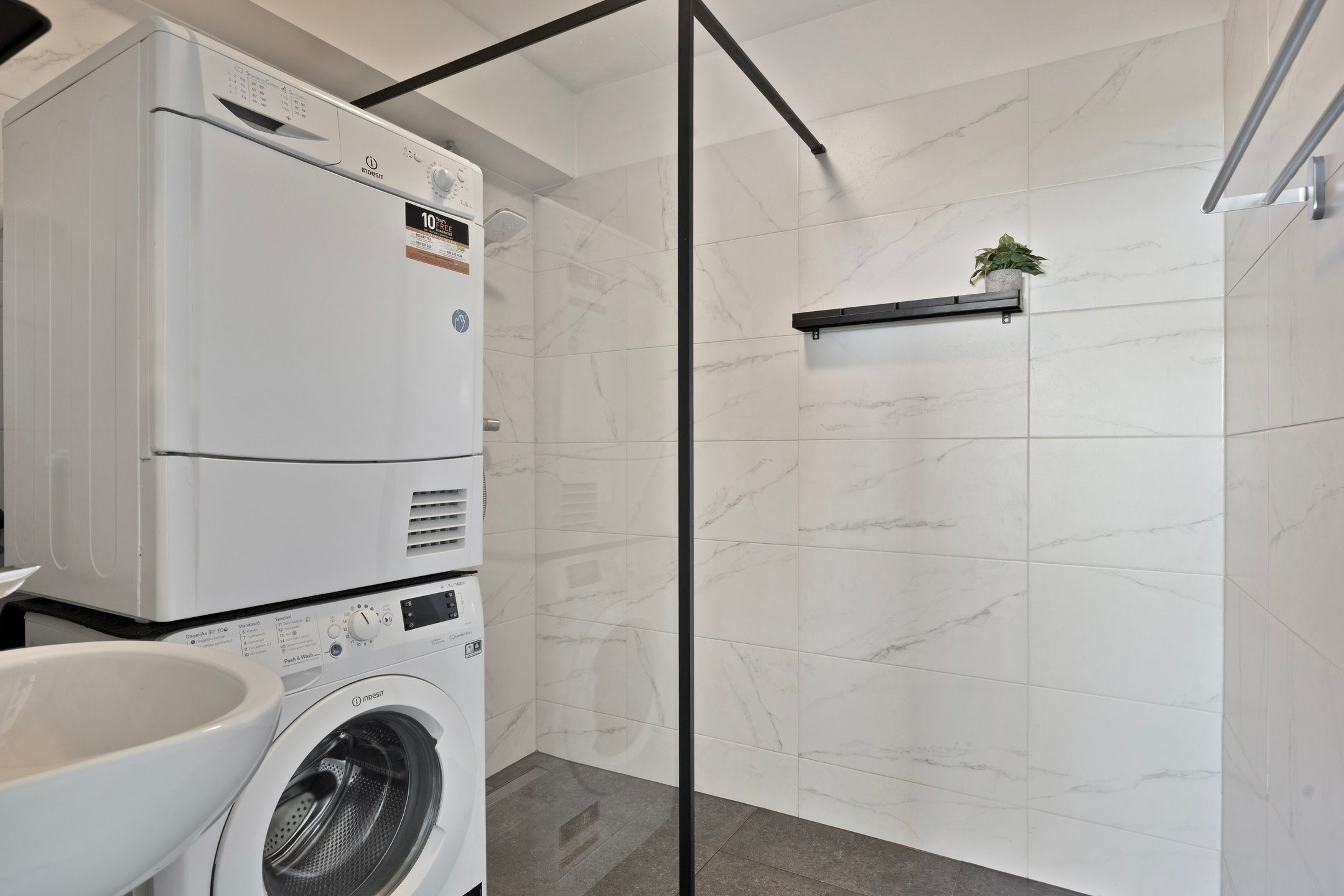 Foto 3 van Nieuwendamlaan 252