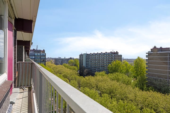 Photo 4 of Nieuwendamlaan 252