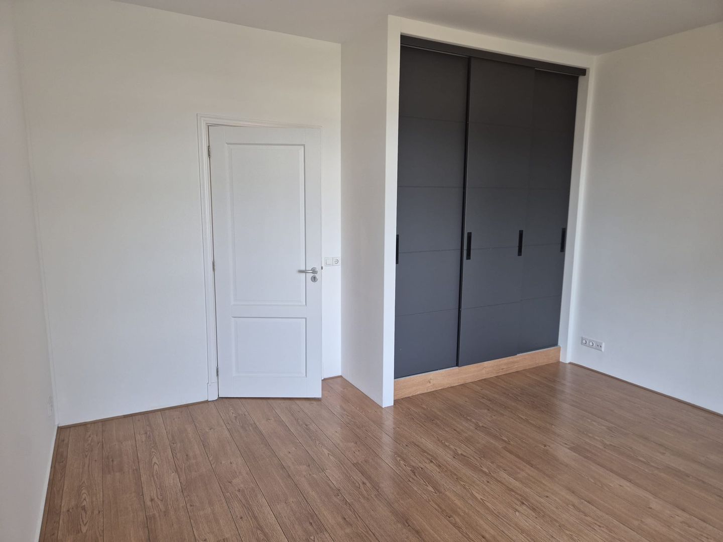 Foto 29 van Middenweg 33-1