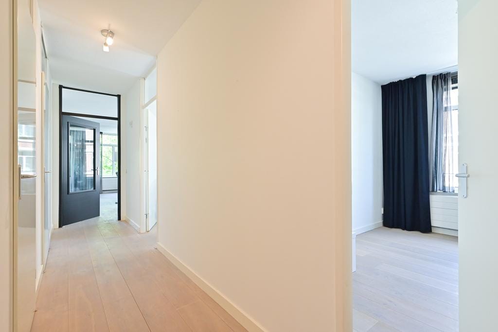 Foto 6 van Burgemeester De Monchyplein 213