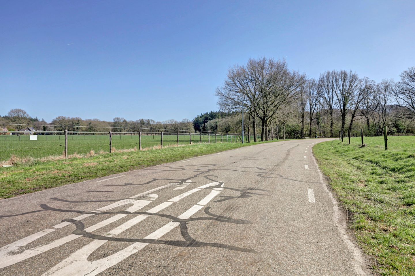 Photo 5 of Binnenweg 34