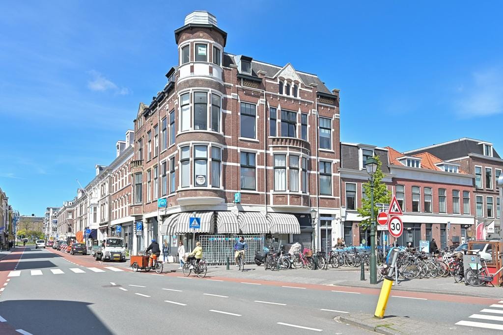 Foto 33 van Burgemeester De Monchyplein 213