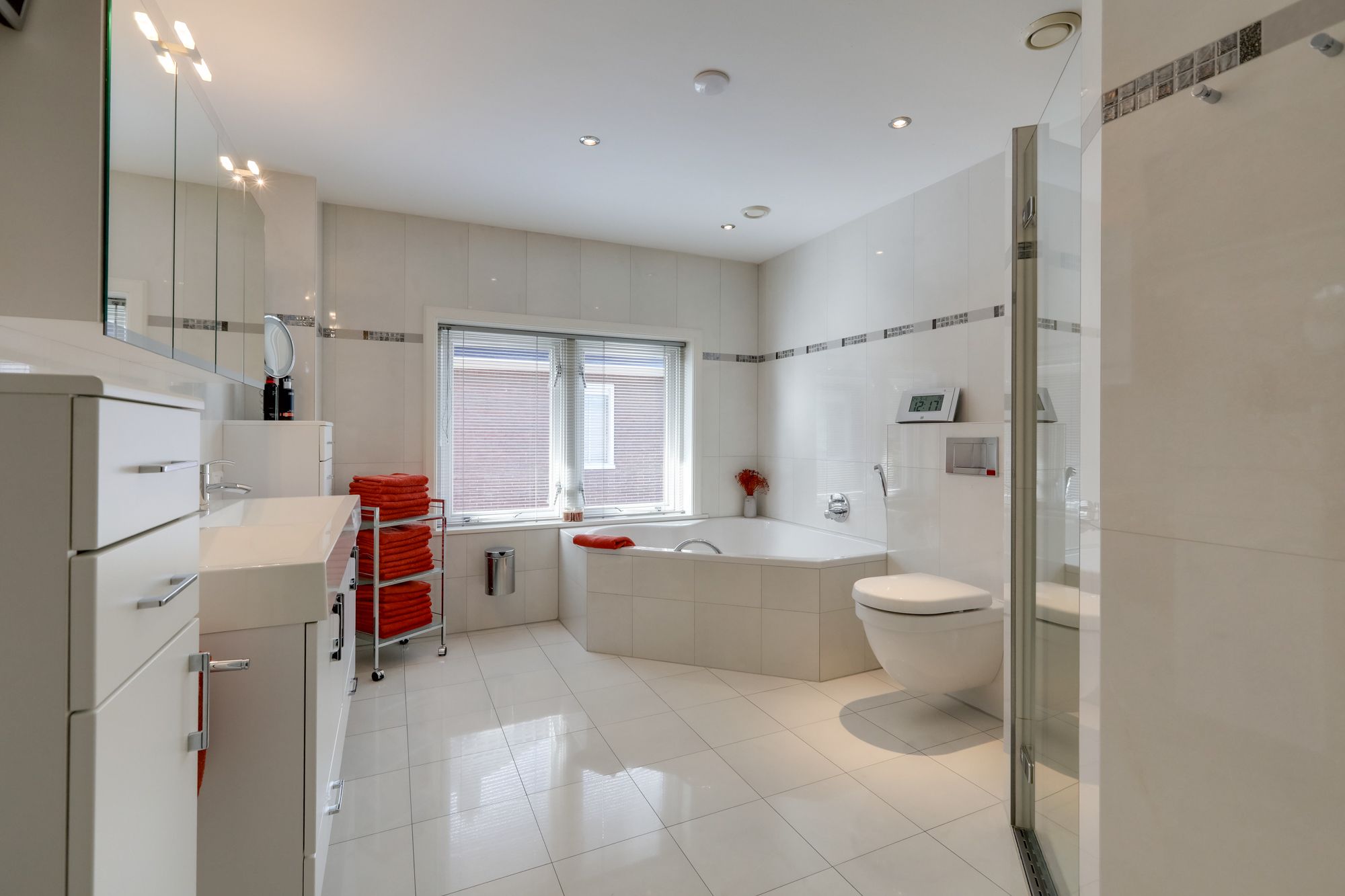 Foto 72 van J F Kennedylaan 37