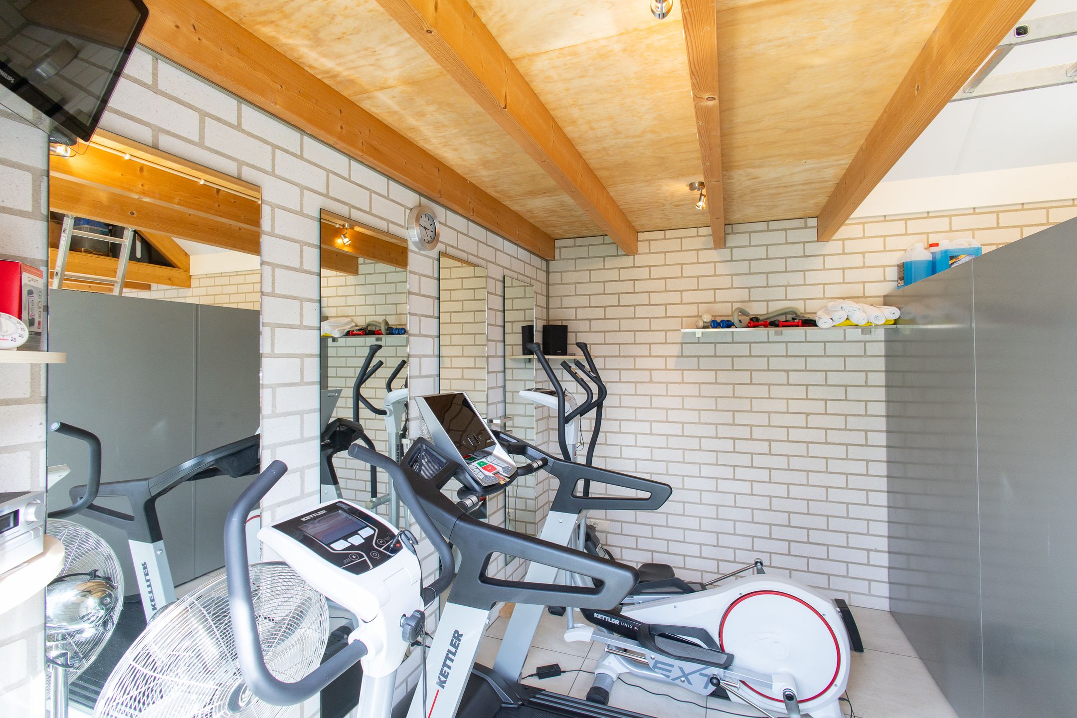 Foto 102 van J F Kennedylaan 37