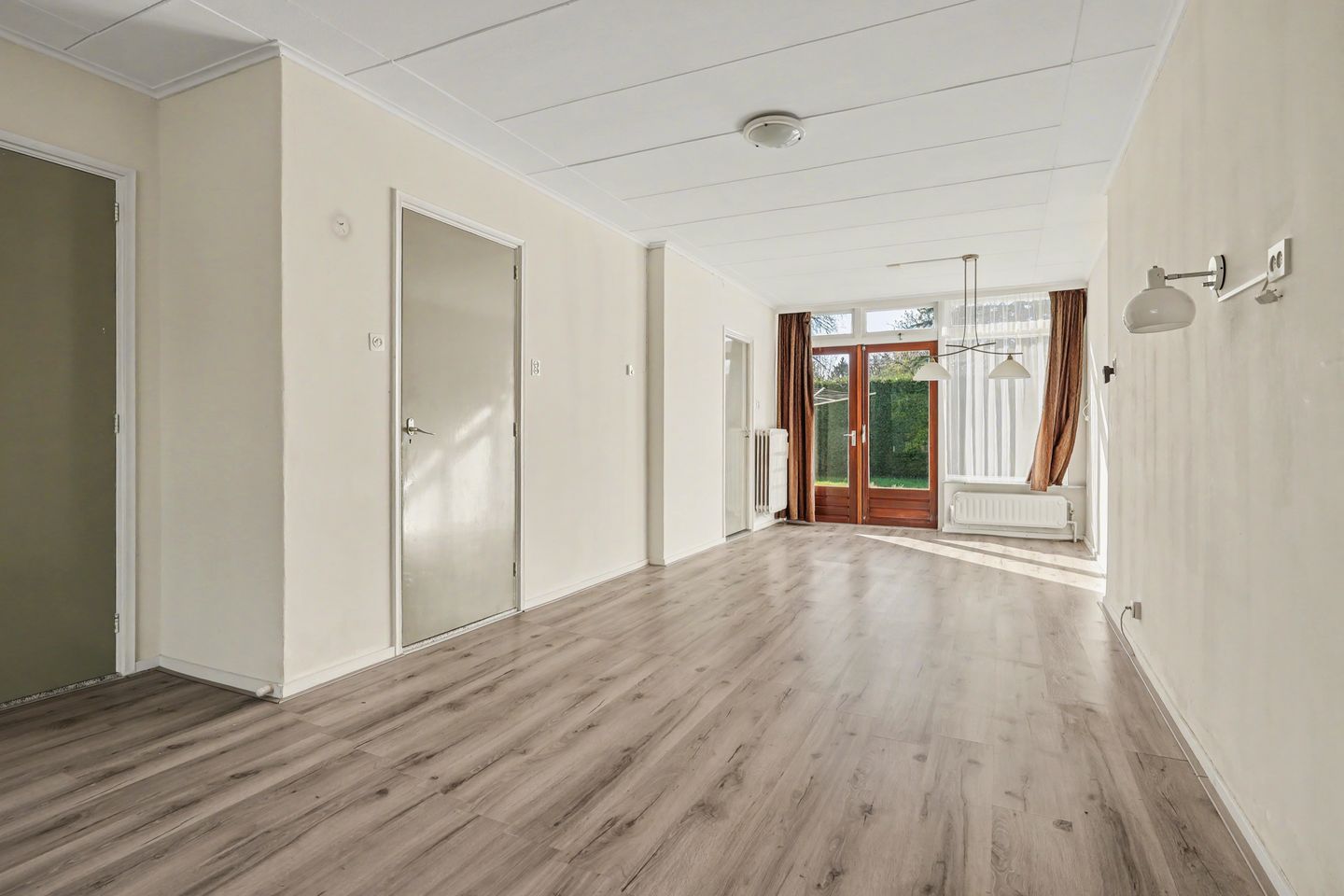 Foto 10 van Julianalaan 4