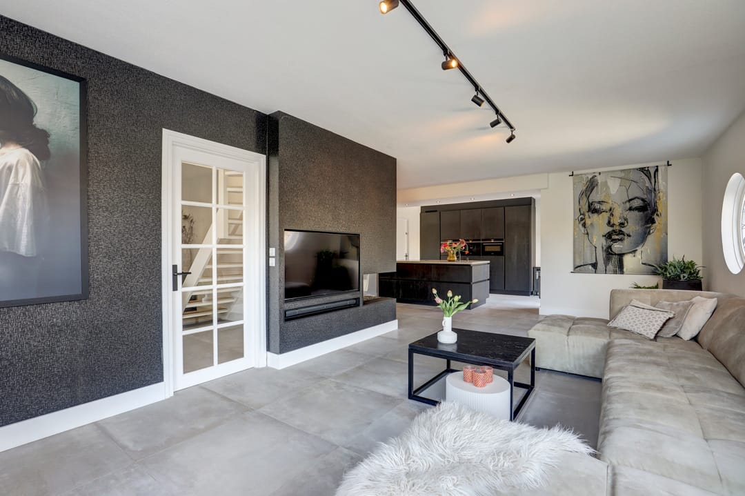 Luxury Semi-Detached Home with Home Office Potential in Zwijndrecht Center — 13