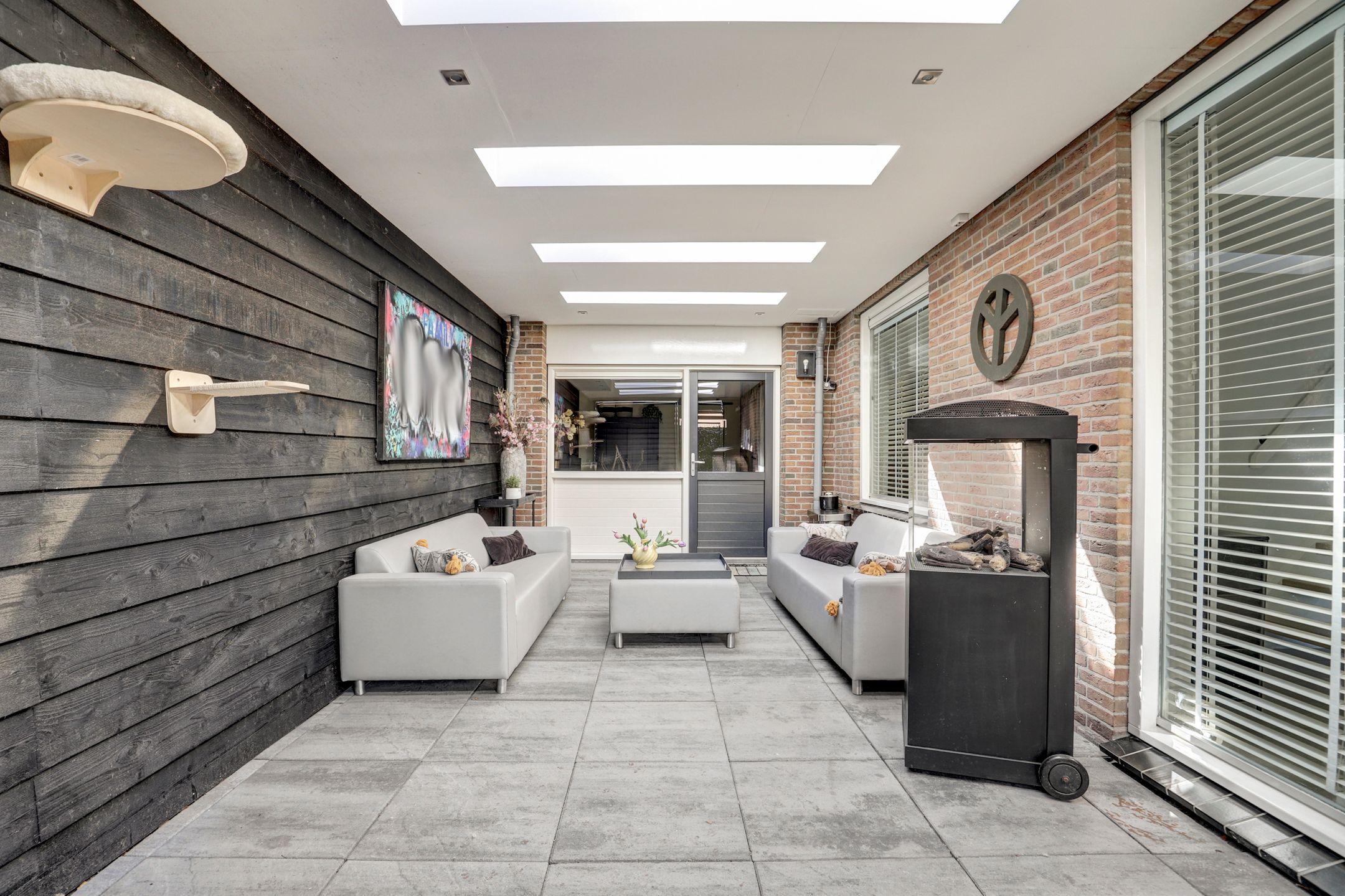 Luxury Semi-Detached Home with Home Office Potential in Zwijndrecht Center — 36