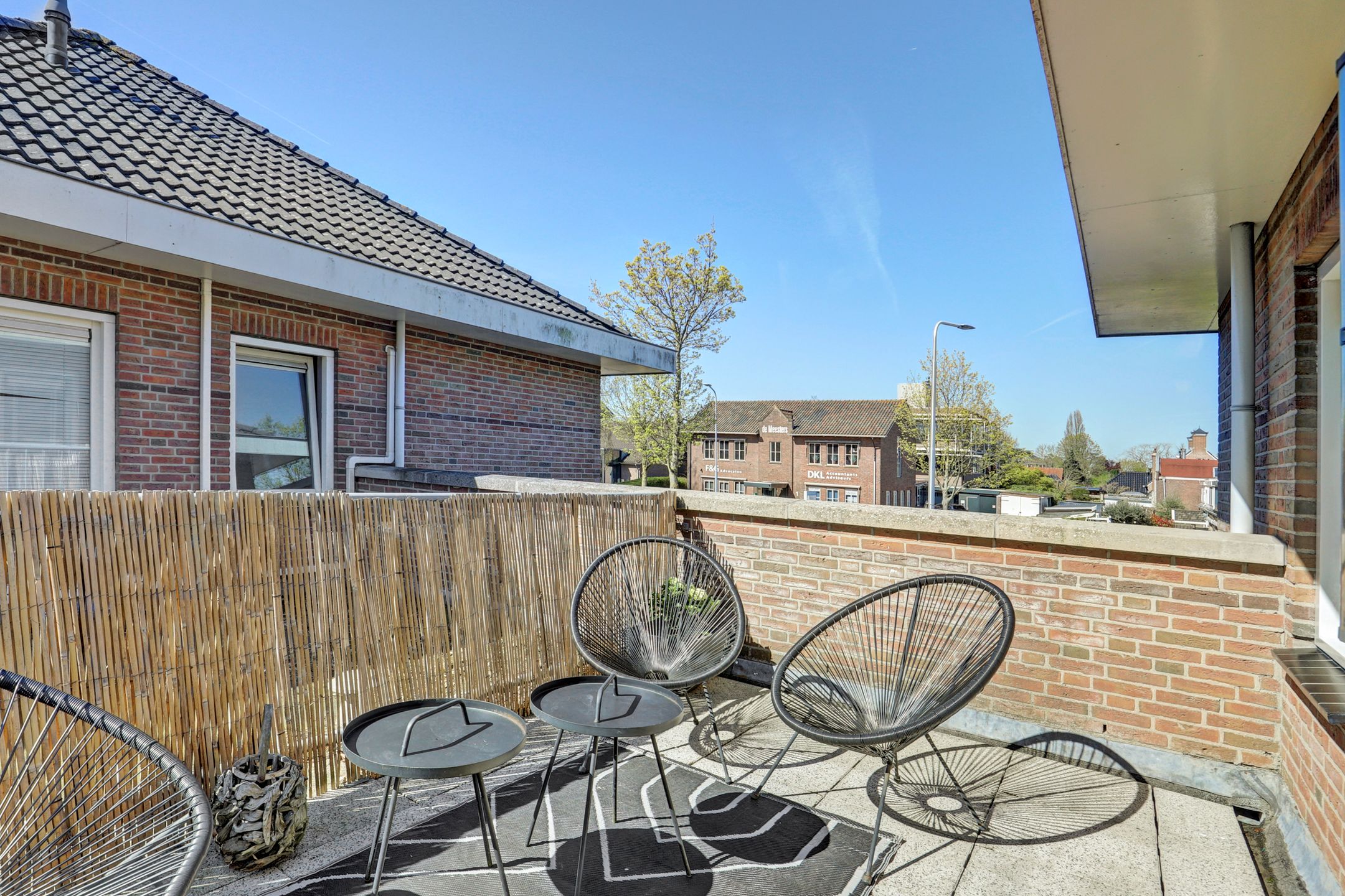 Luxury Semi-Detached Home with Home Office Potential in Zwijndrecht Center — 45