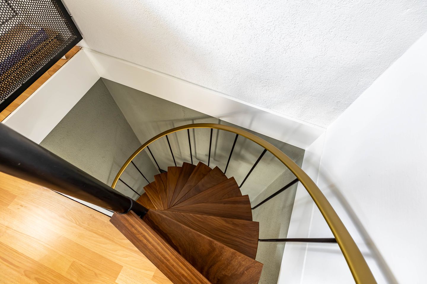 Foto 25 van Bernhardlaan 21