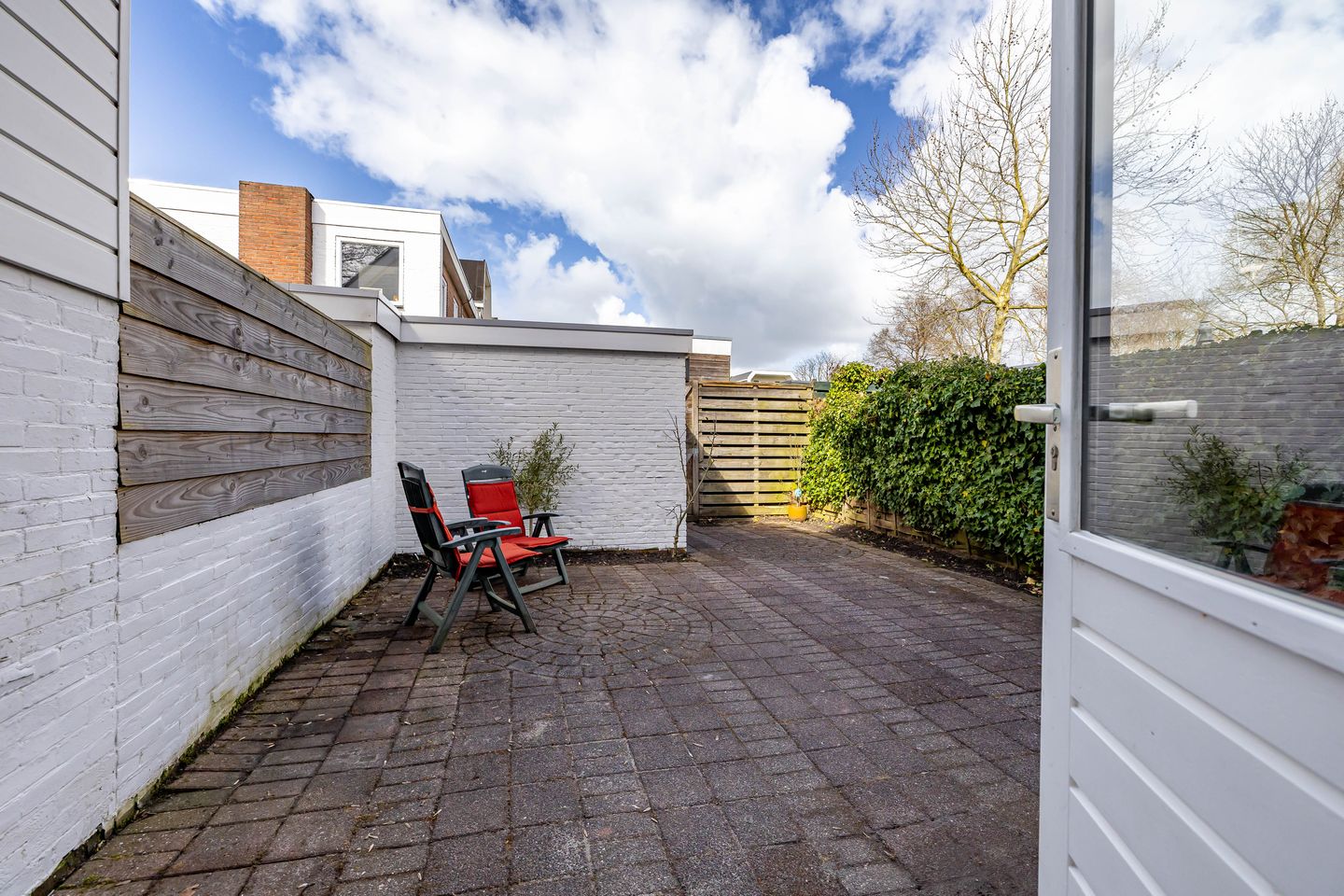 Foto 35 van Bernhardlaan 21