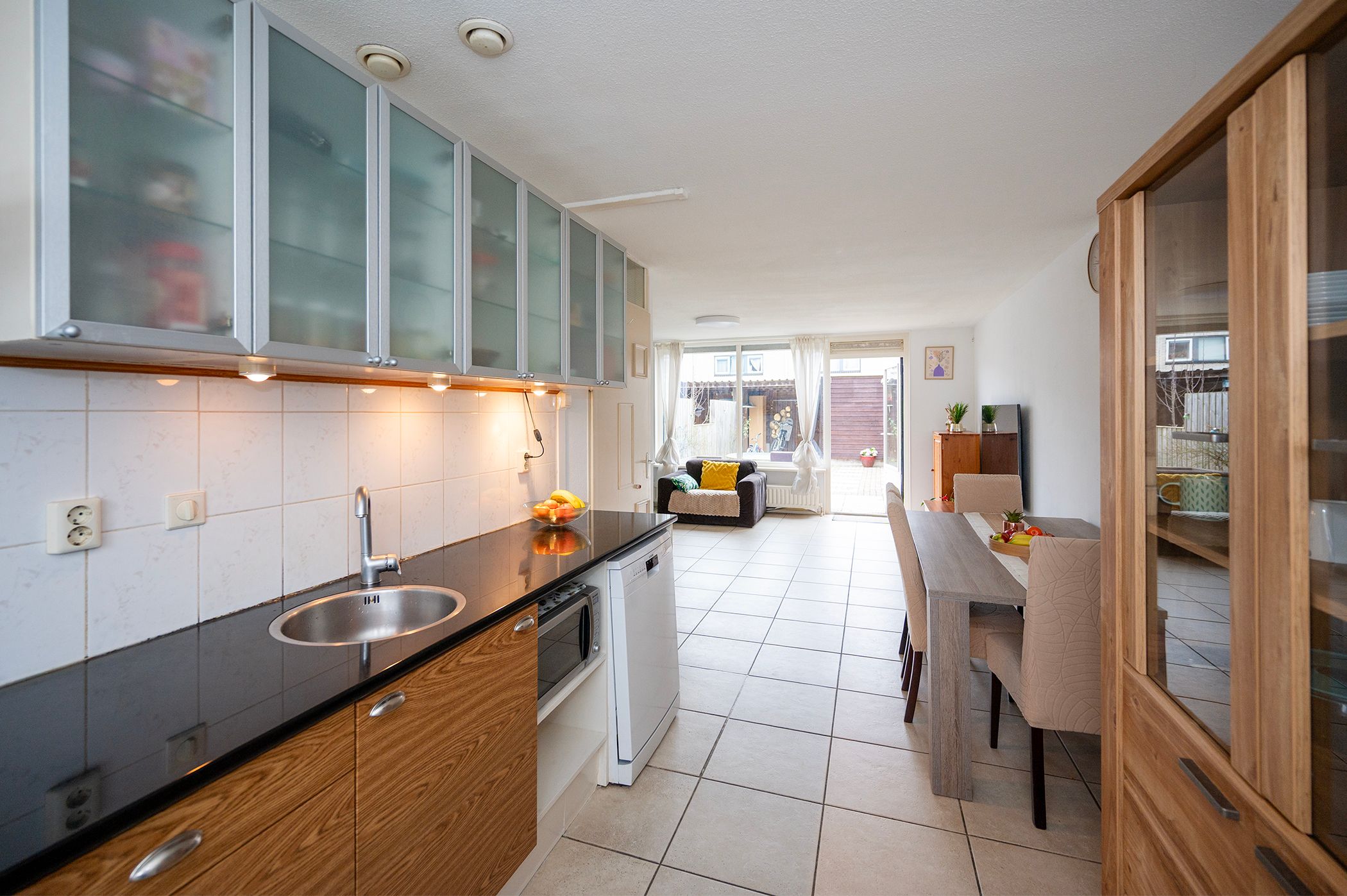 Photo 12 of Clare Lennartstraat 86