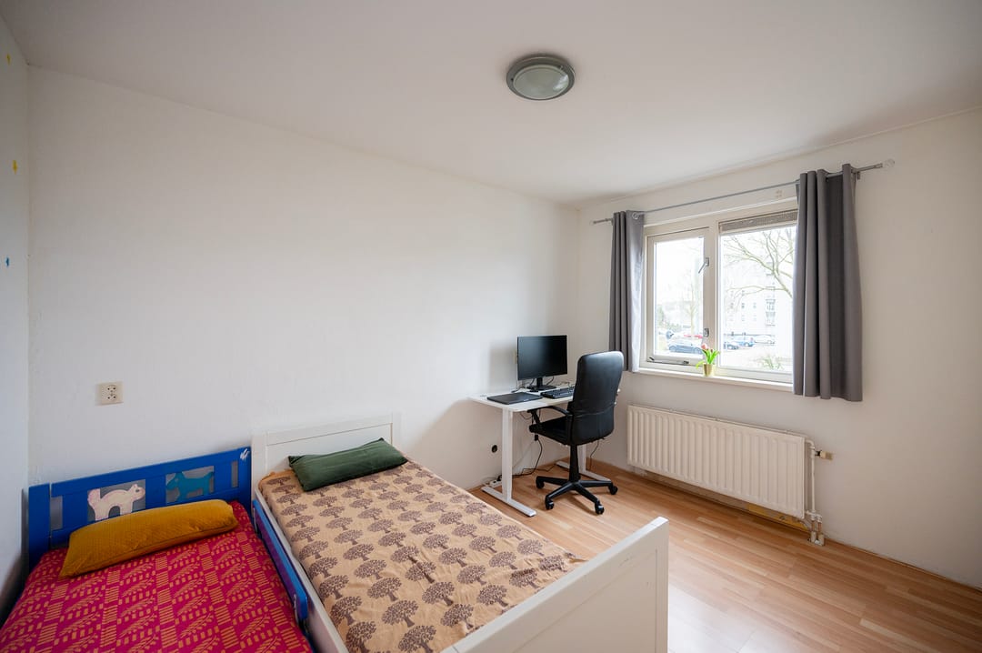 Photo 13 of Clare Lennartstraat 86