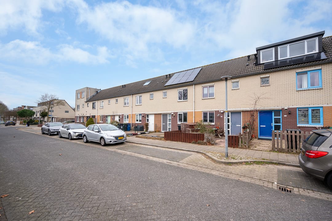 Photo 2 of Clare Lennartstraat 86