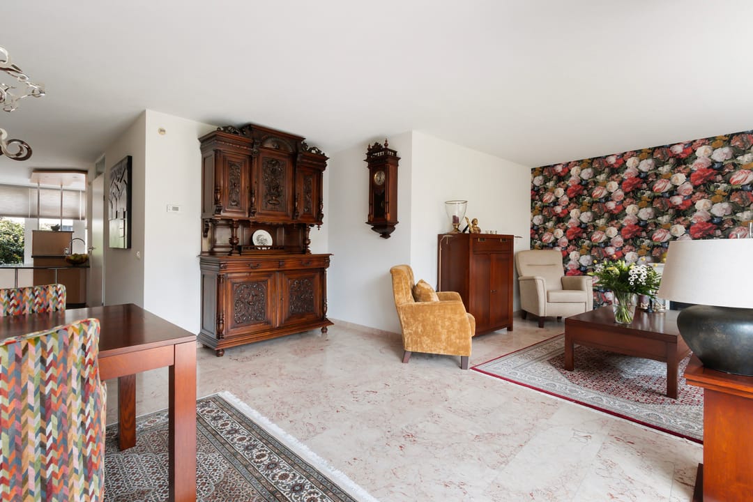 Photo 16 of Palissander 176