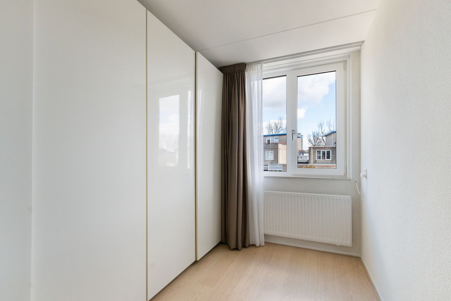 Photo 25 of Palissander 176