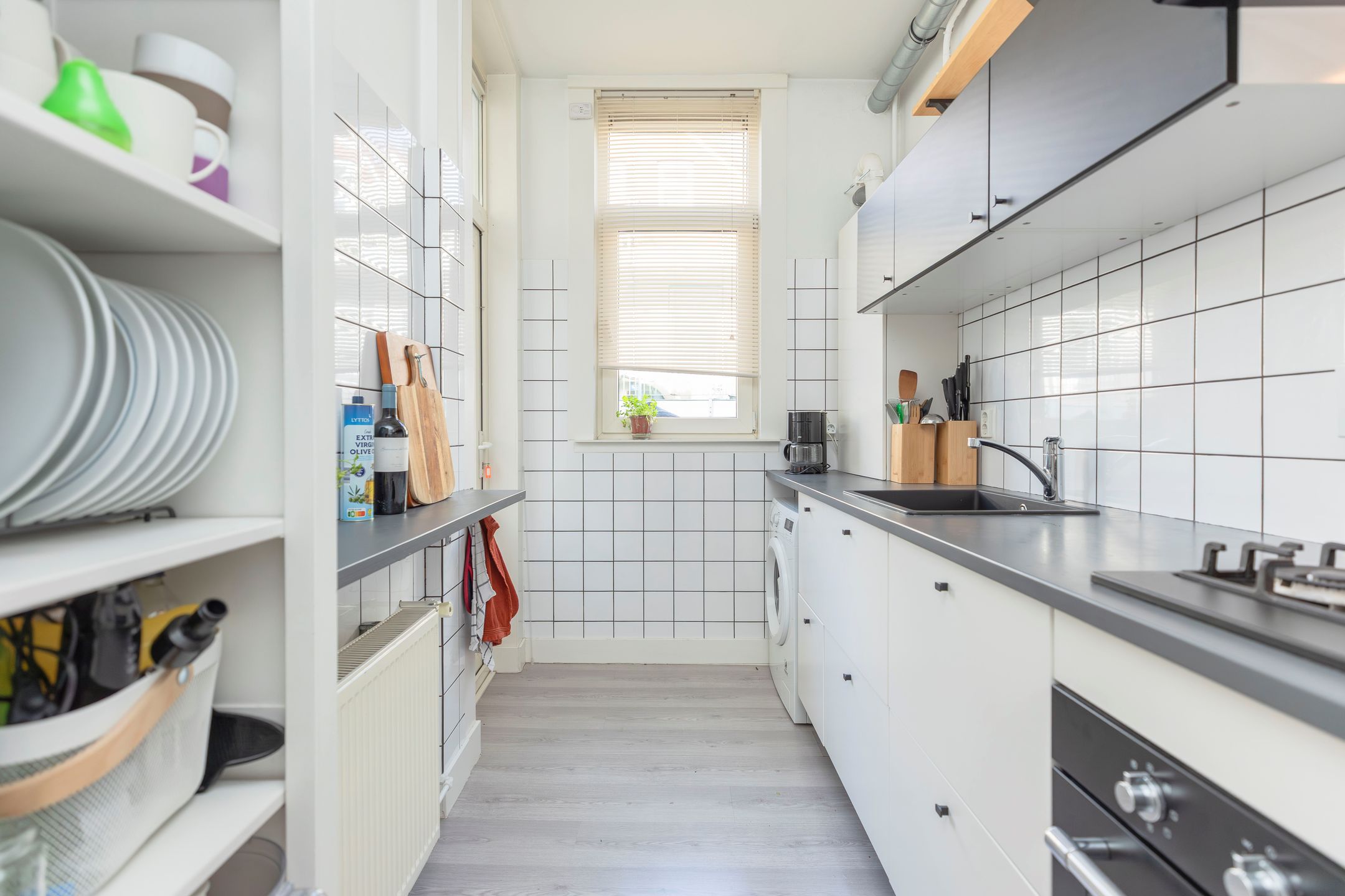 Photo 9 of Watergeusstraat 43-A01