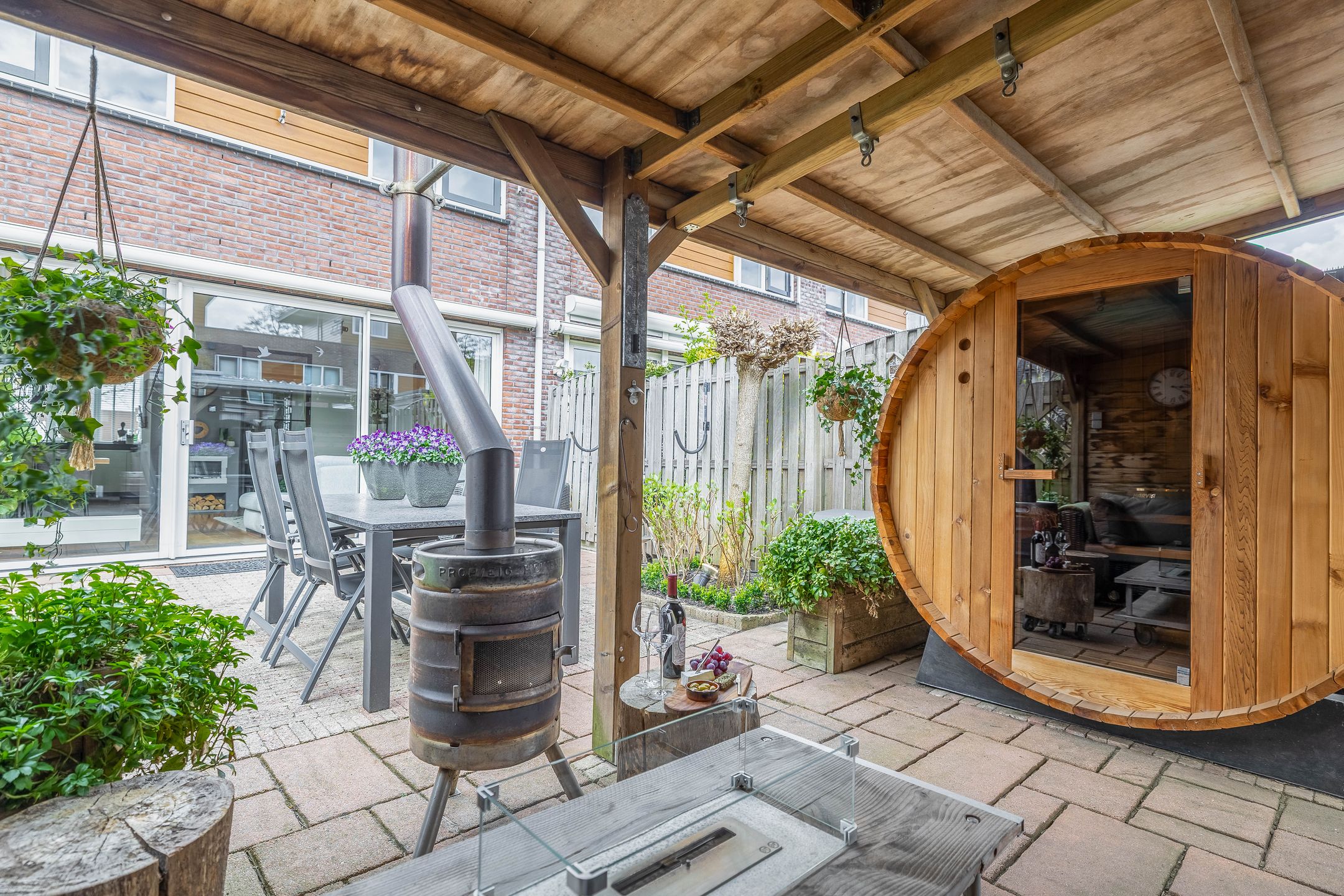 Move-in ready energy-efficient terraced house with south-facing garden near Zaandam station — 24