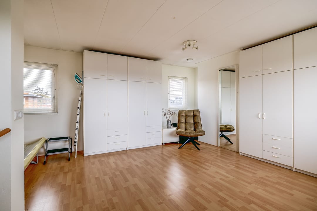 Move-in ready energy-efficient terraced house with south-facing garden near Zaandam station — 46