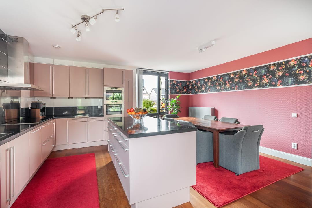 Photo 11 of New Yorksingel 58