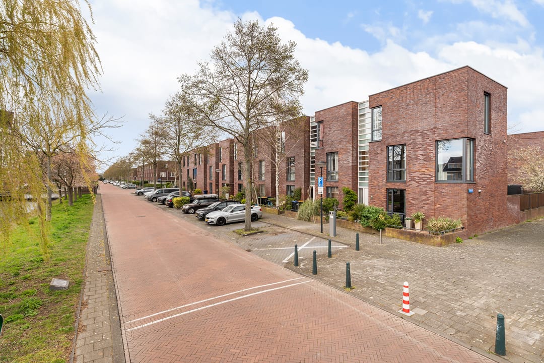 Photo 37 of New Yorksingel 58