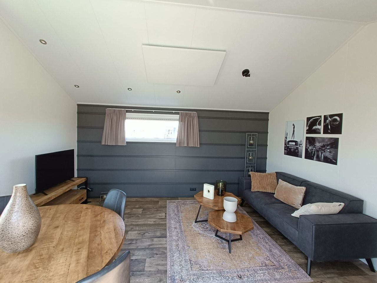 Photo 6 of Flevoweg 90-506