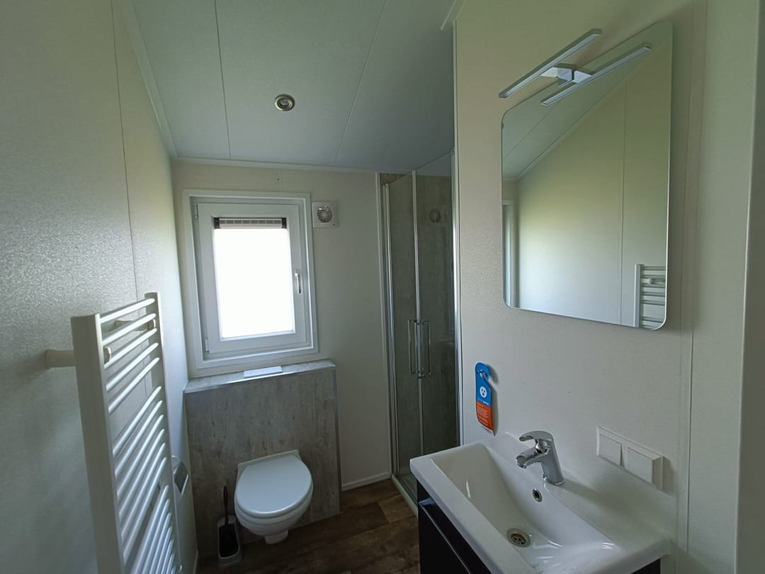 Photo 11 of Flevoweg 90-506