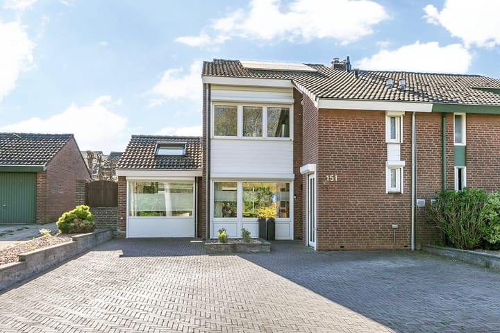 Foto 2 van Klingbemden 151