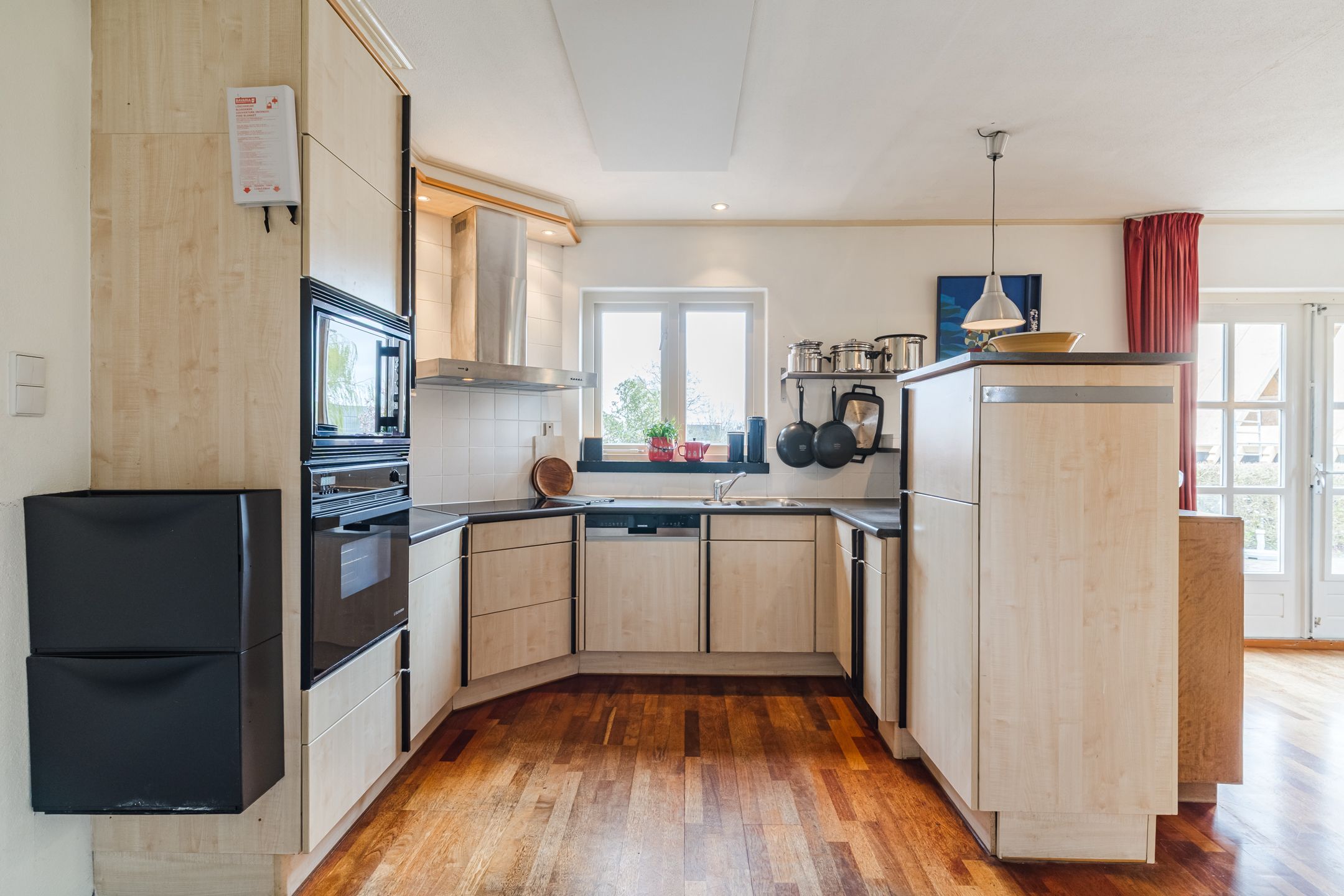 Photo 9 of Merwedekanaal 104