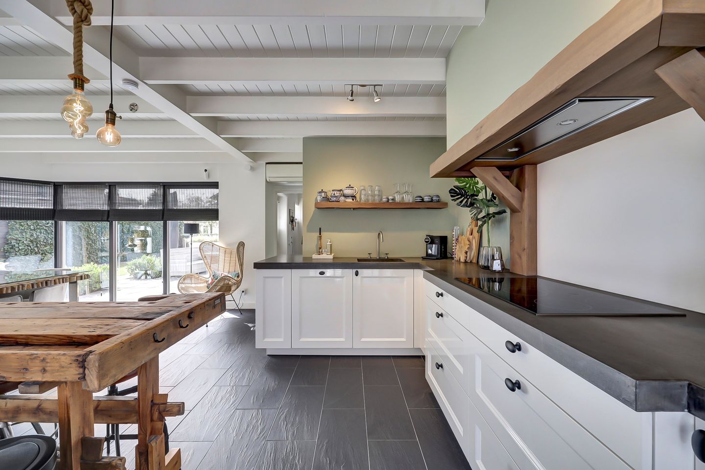 Photo 14 of Whemelaan 14