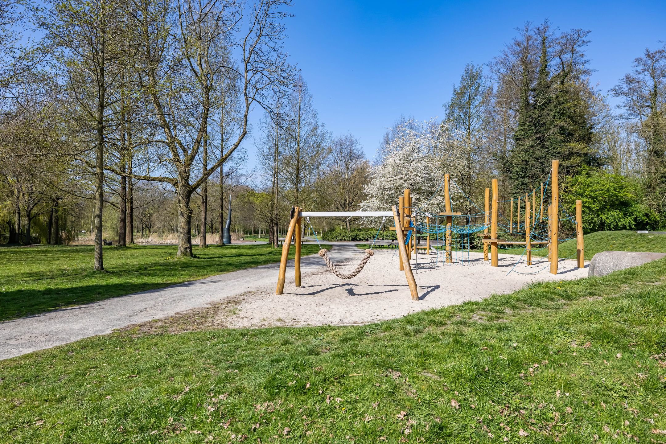 Photo 60 of Parkweg 114-A
