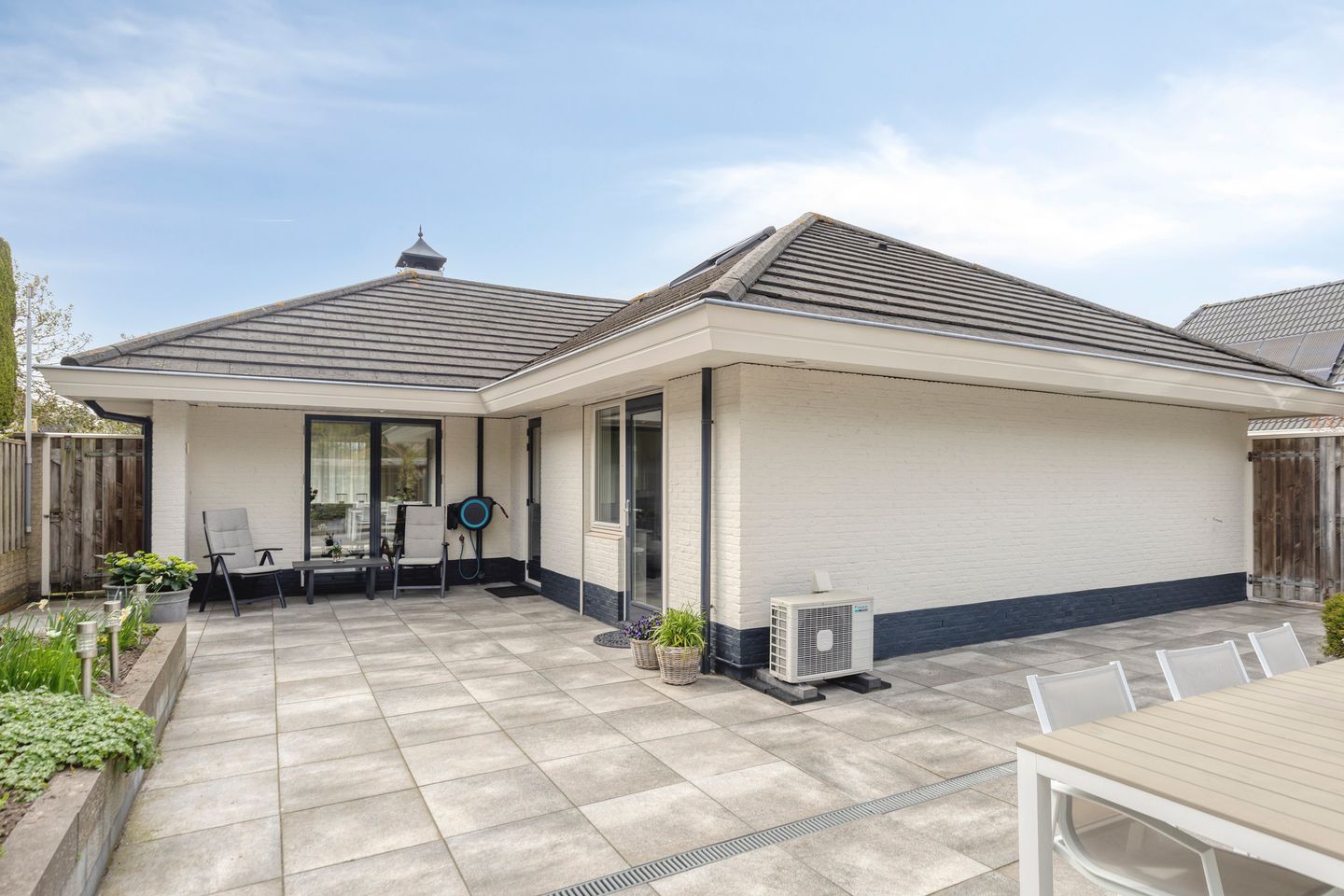 Foto 35 van Kamillelaan 7