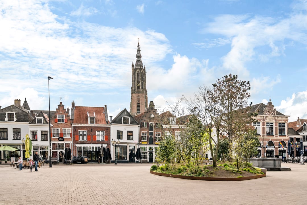 Extended family home with four bedrooms near Amersfoort city center — 46