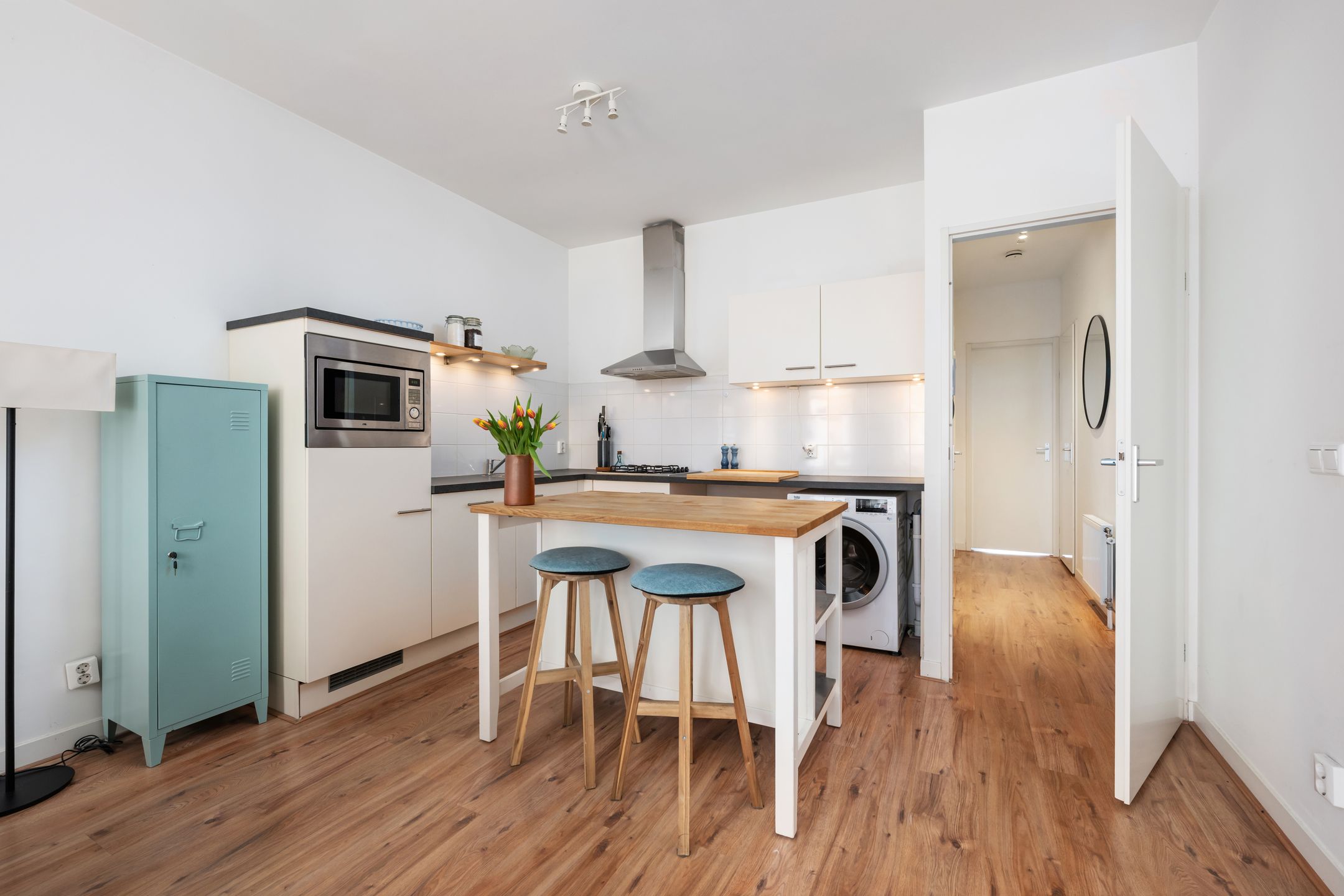 Foto 6 van Nieuwe Binnenweg 215-A01