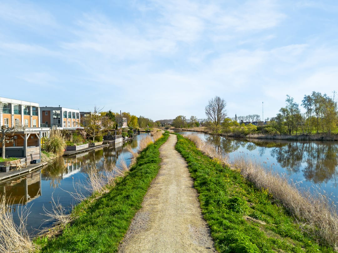 Photo 38 of Mediterraan 19