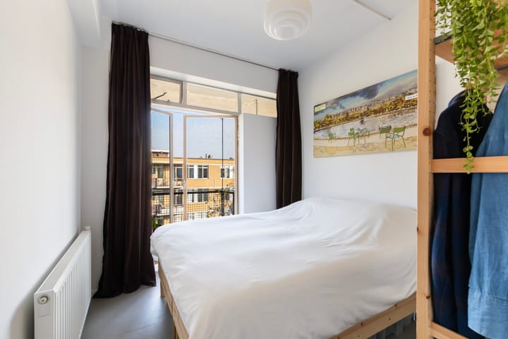 Foto 3 van Van der Horststraat 13-F