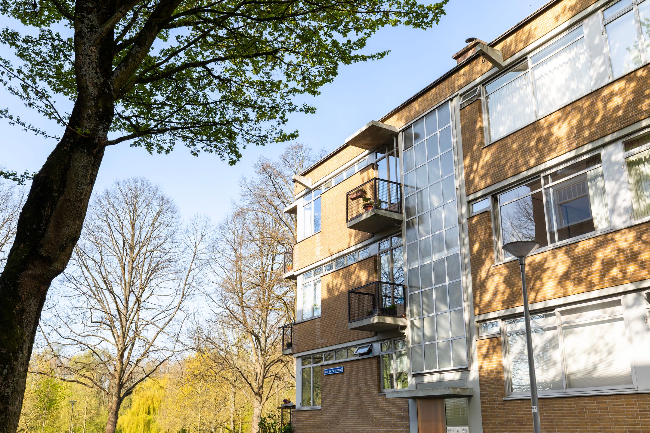 Foto 48 van Van der Horststraat 13-F