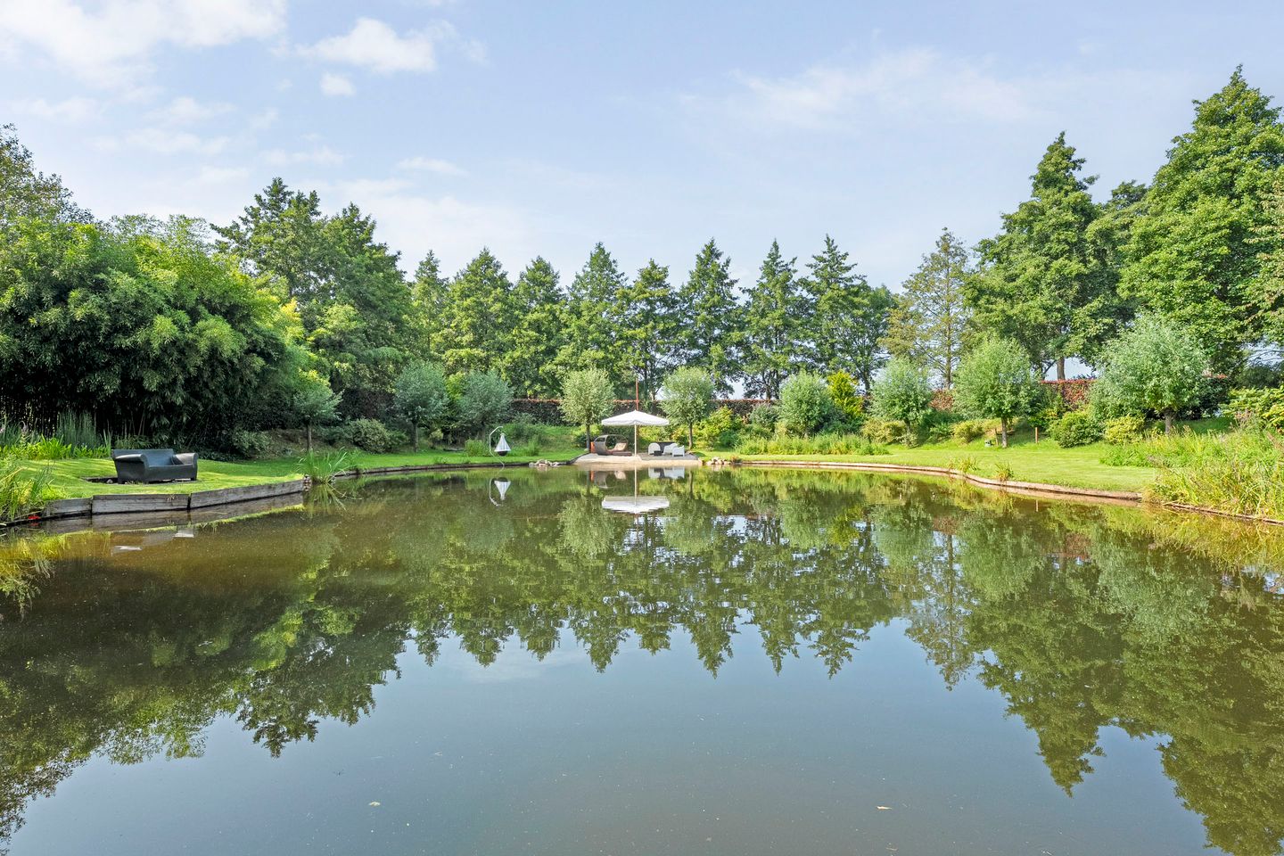 Foto 70 van De Weidenweg 70