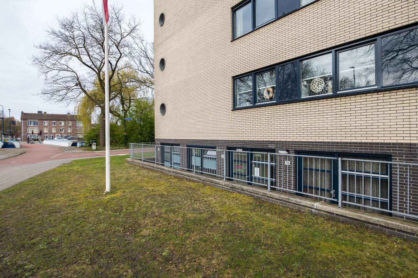 Bekijk foto 3 van Liendertseweg 74