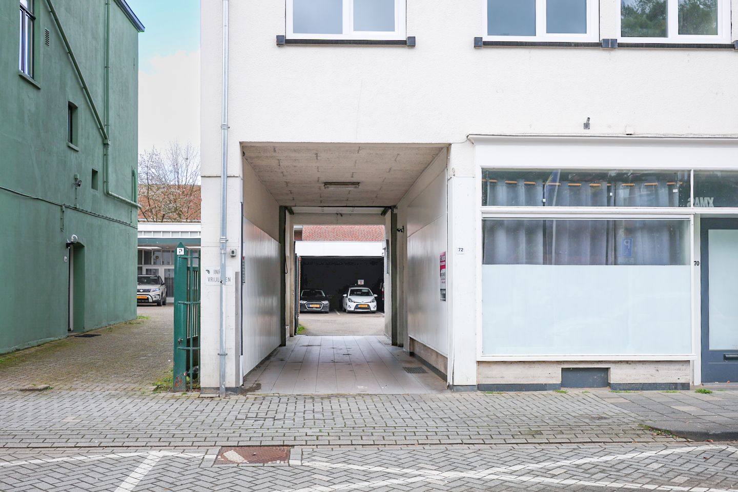 Bekijk foto 2 van Akerstraat 72