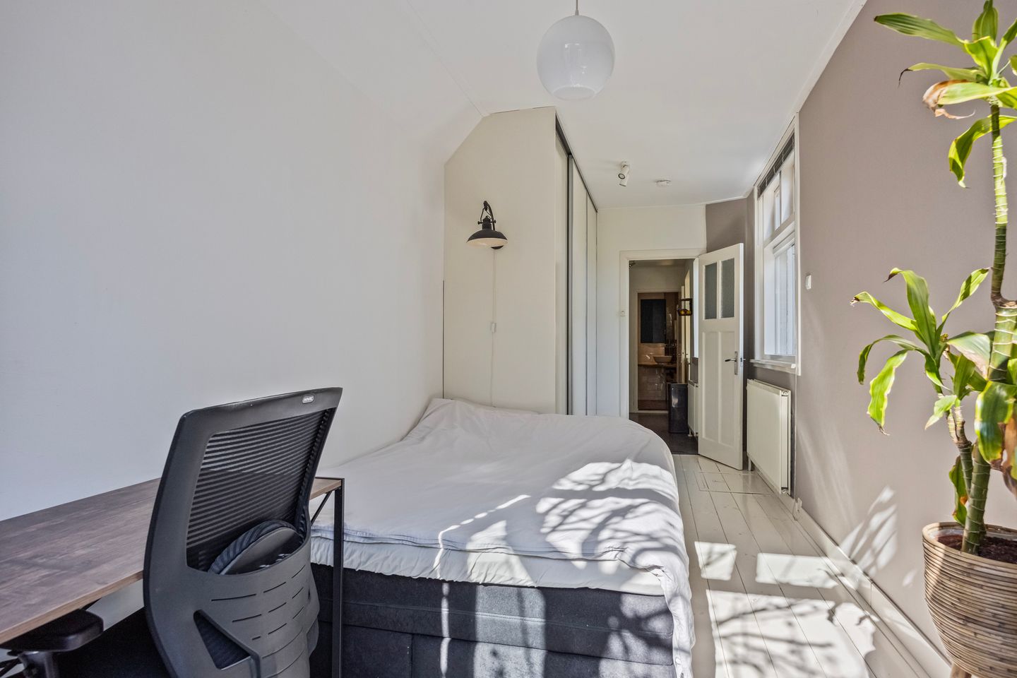 Photo 10 of Cornelis Mertenssstraat 51