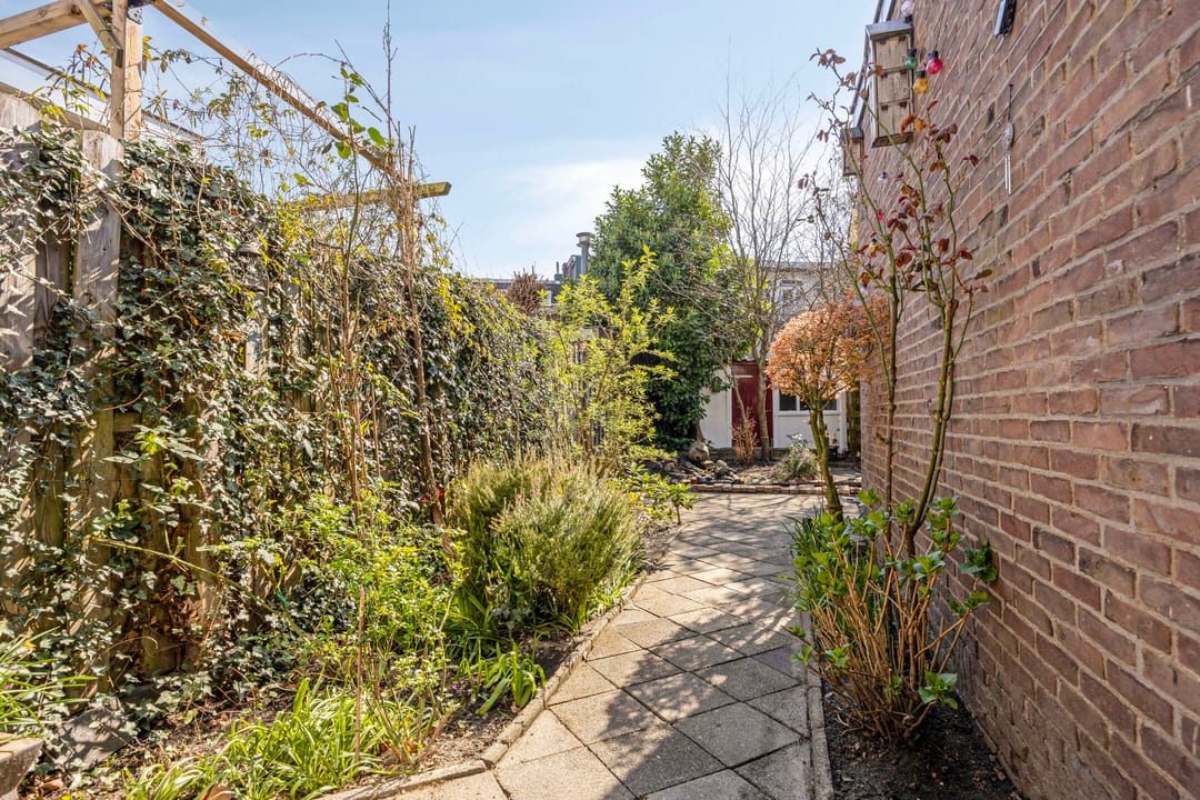 Photo 16 of Cornelis Mertenssstraat 51