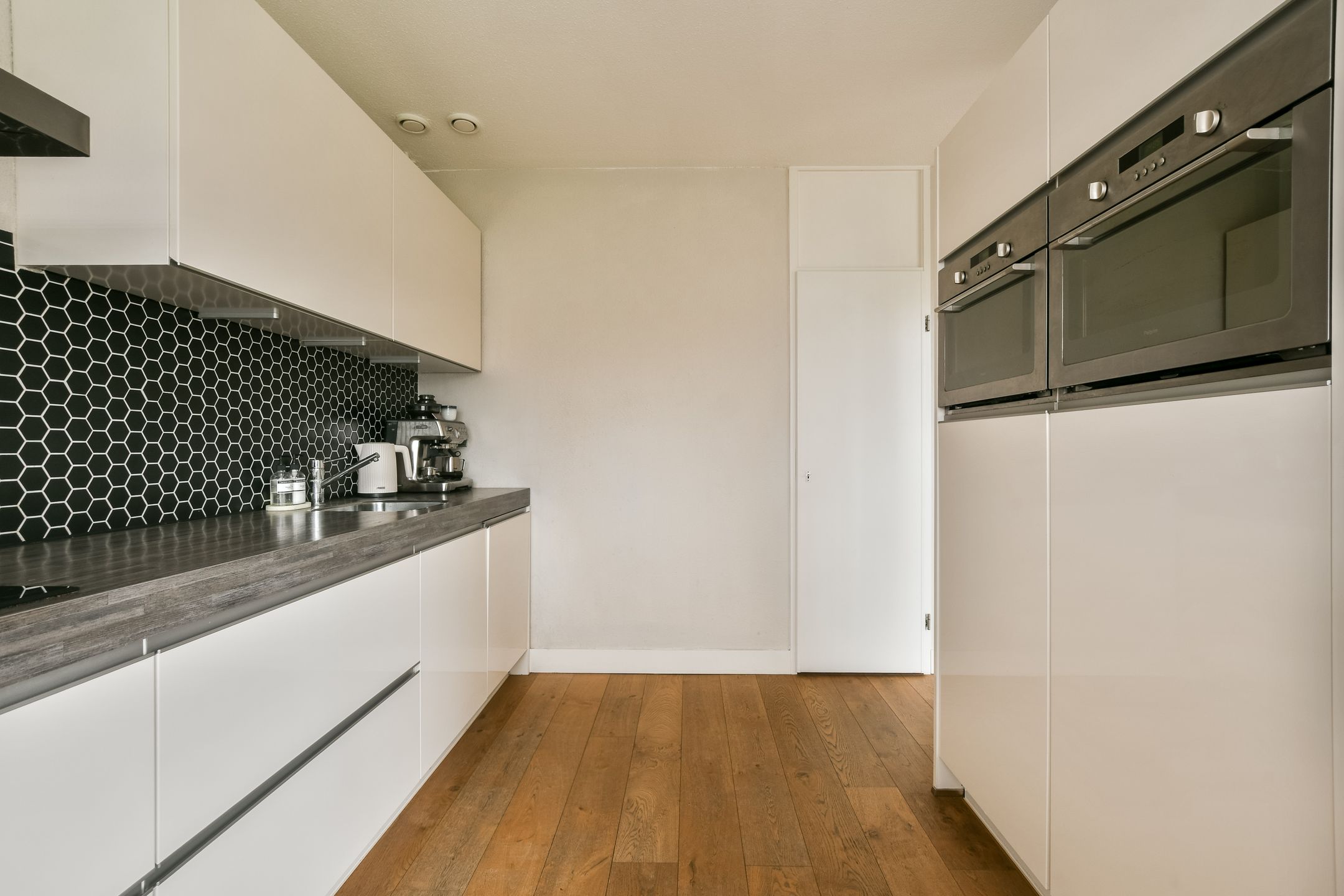 Foto 9 van Floraweg 51