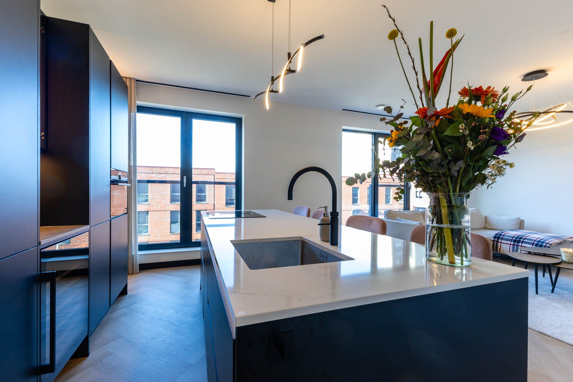 Foto 9 van Rosestraat 1125